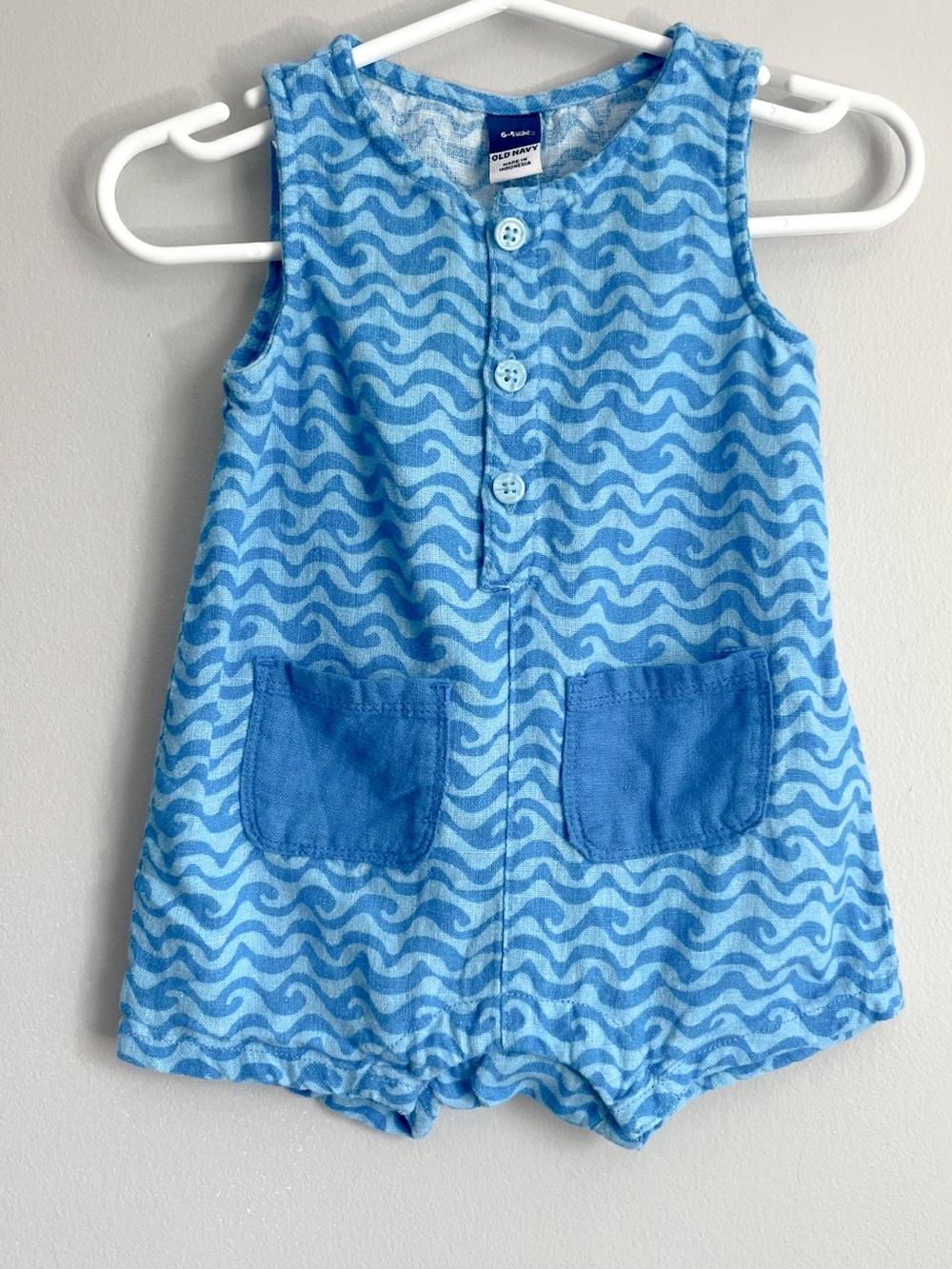 Old Navy linen blend romper - 6-12 months - summer baby outfit gender neutral